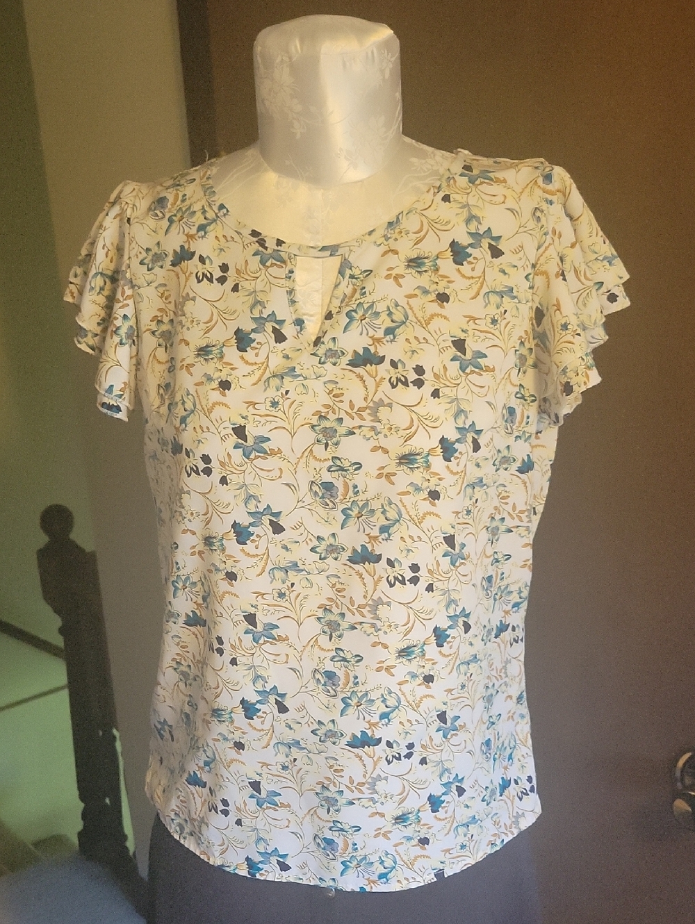 Floral Ruffle Sleeve Women's Top White Teal Navy